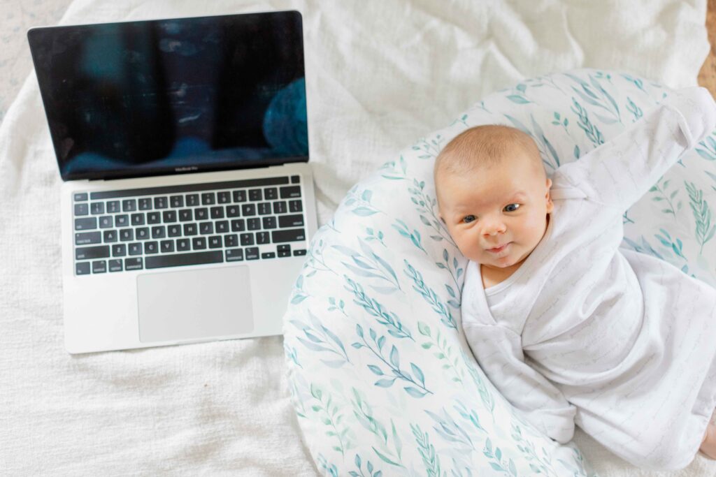 Maternity Leave as a Female Entrepreneur - A Guide